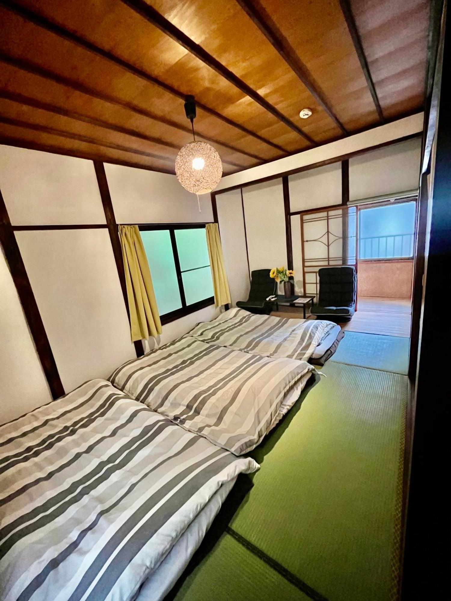 Ferienwohnung みやうら御殿 Imabari Railway Station Exterior foto